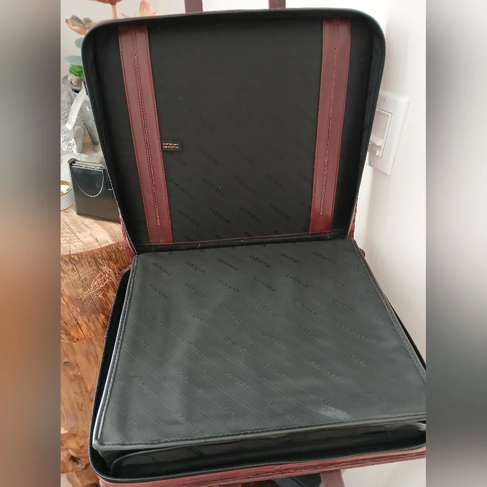 Business DiBagaggio Leather BRIEFCASE Portfolio OFFICE ATTACHE Laptop Work BAG